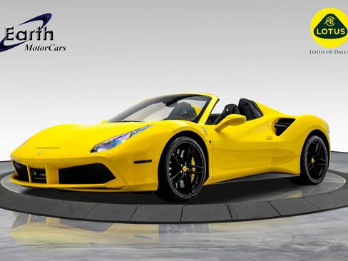 Used 2017 Ferrari 488 Spider image 1
