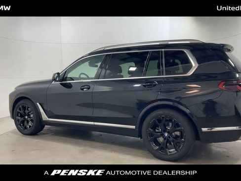 Used 2023 BMW X7 xDrive40i w/ Premium Package image 6