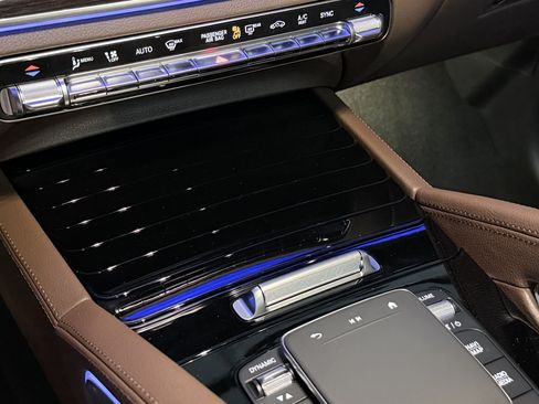 New 2026 Mercedes-Benz GLS 450 4MATIC image 21