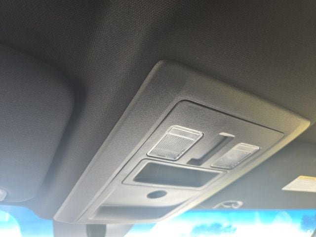 Used 2021 RAM 1500 Warlock AWD/4WD image 15