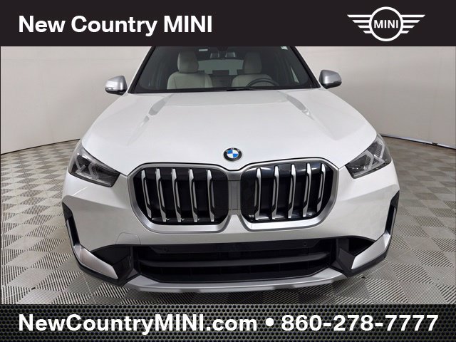 Used 2024 BMW X1 xDrive28i w/ Convenience Package AWD/4WD image 2