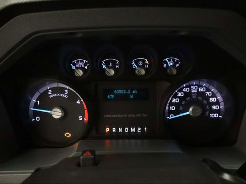 Used 2015 Ford F250 XLT w/ XLT Interior Package image 7