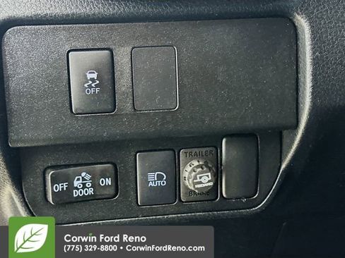 Used 2021 Toyota Tacoma SR5 image 10