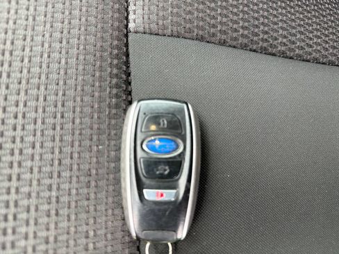 Used 2024 Subaru Outback Premium AWD/4WD image 30
