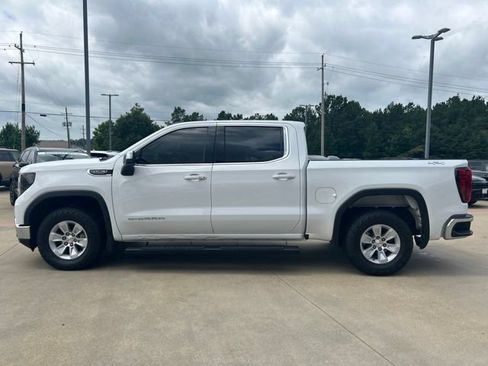 Used 2023 GMC Sierra 1500 SLE AWD/4WD image 6