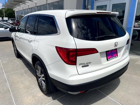 Used 2017 Honda Pilot EX-L image 2