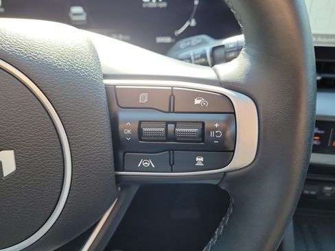 Certified 2024 Kia Sportage SX FWD image 30