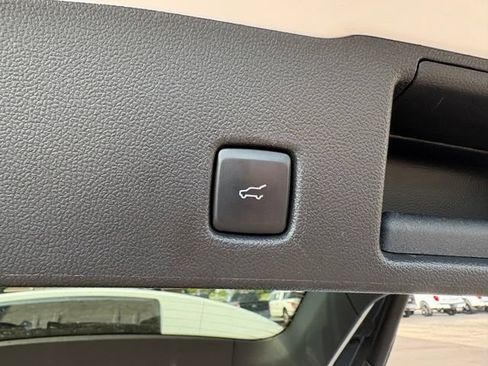 Used 2024 Ford Escape Active w/ Tech Pack #1 AWD/4WD image 17
