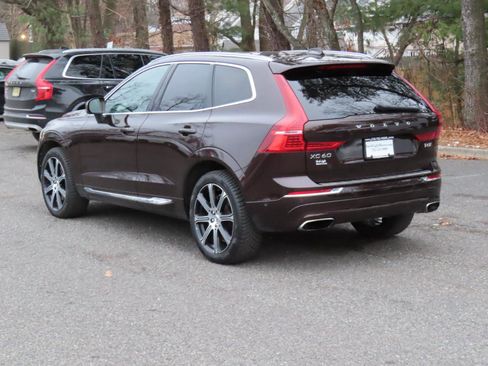 Used 2018 Volvo XC60 T6 Inscription w/ Luxury Seat Package image 4