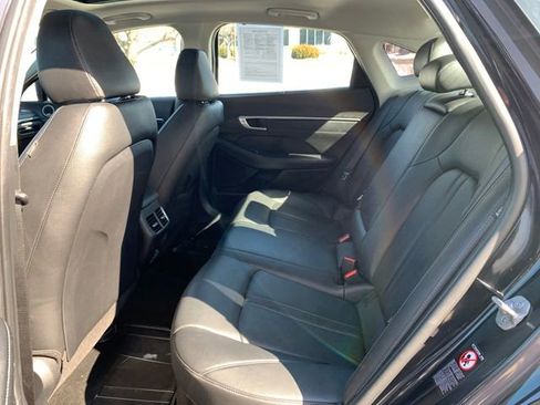 Used 2023 Hyundai Sonata Limited w/ Cargo Package image 26