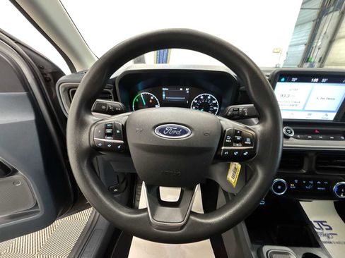 Used 2023 Ford Maverick XL FWD image 11