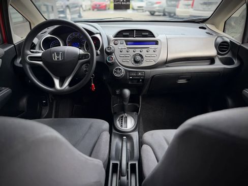 Used 2013 Honda Fit image 8