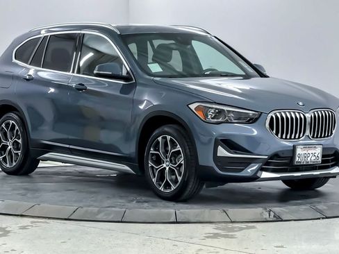 Used 2022 BMW X1 xDrive28i w/ Premium Package AWD/4WD image 9