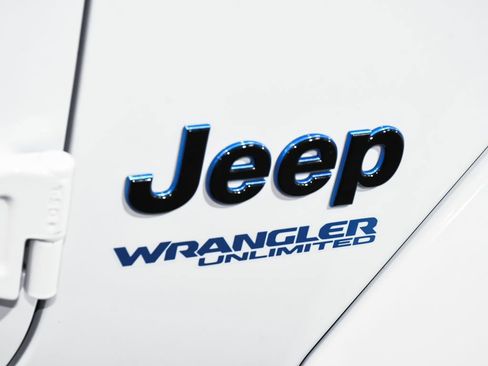 Used 2022 Jeep Wrangler Unlimited Sahara image 80