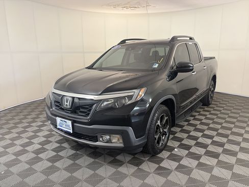 Used 2018 Honda Ridgeline RTL-E image 2