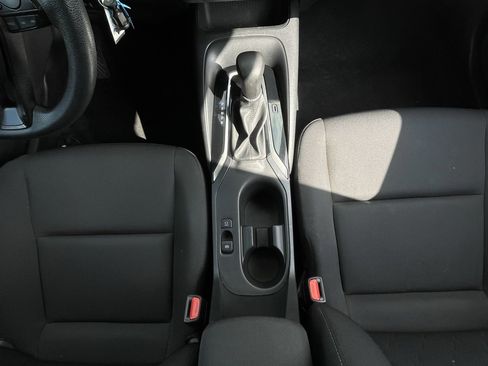 Used 2024 Toyota Corolla LE image 19