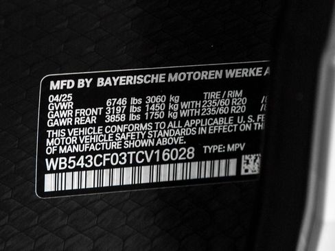 Used 2026 BMW iX xDrive45 w/ Premium Package image 33