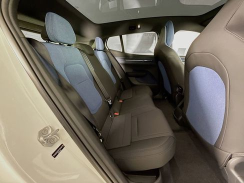 New 2026 Volvo EX30 Plus w/ Protection Package Premier image 27