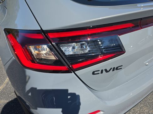 New 2026 Honda Civic Sport image 32