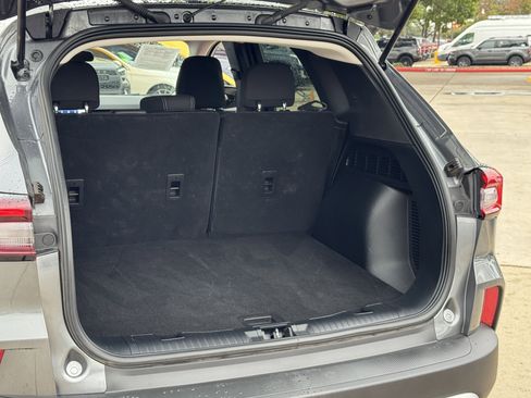 Used 2025 Ford Escape Active image 7