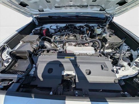 New 2025 Toyota Tacoma SR5 image 20