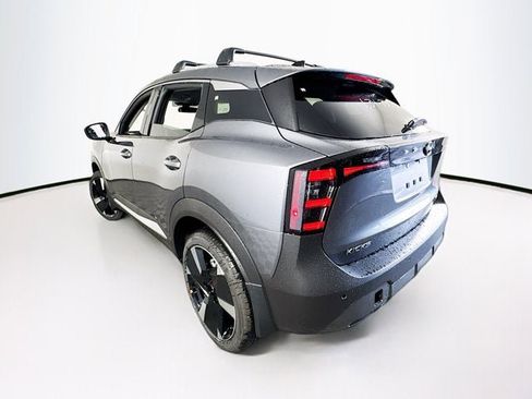 New 2026 Nissan Kicks SR w/ Cold Weather Package image 7