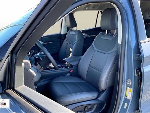 New 2026 Ford Explorer Active w/ Active Comfort Package image 24