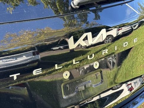 Used 2024 Kia Telluride SX Prestige X-Line AWD/4WD image 9