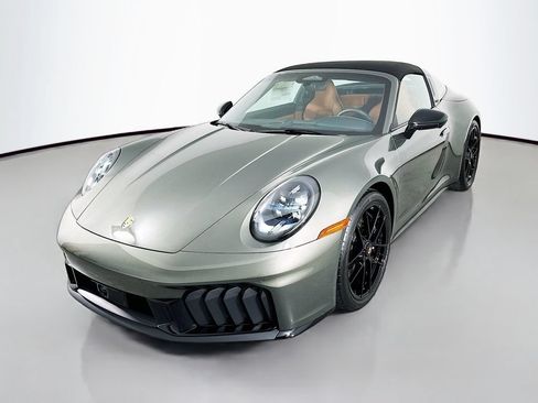 Used 2026 Porsche 911 Targa 4 GTS AWD/4WD image 1