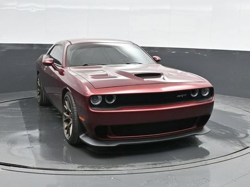 Used 2017 Dodge Challenger SRT Hellcat RWD image 7