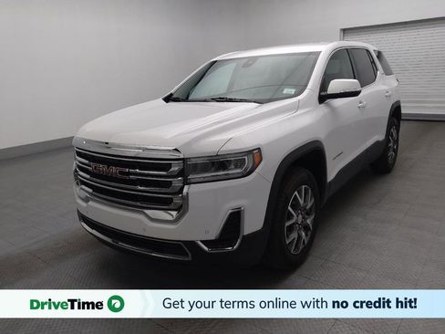 Used 2023 GMC Acadia SLE image 1