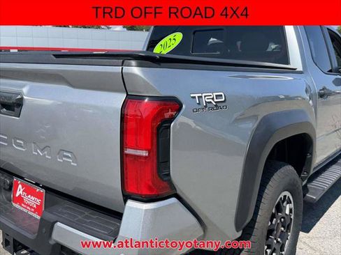 Certified 2025 Toyota Tacoma TRD Off-Road w/ TRD Off Road Upgrade Package AWD/4WD image 10