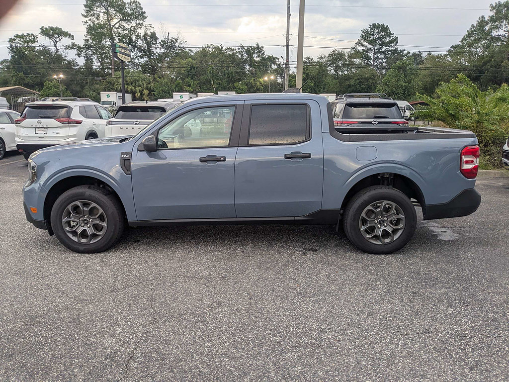 Used 2025 Ford Maverick XLT FWD image 7