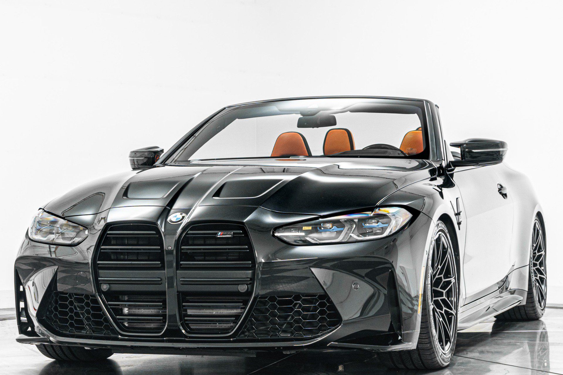 Used 2022 BMW M4 xDrive Competition w/ Executive Package AWD/4WD image 5