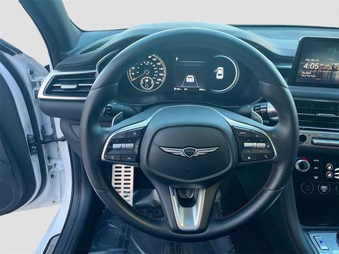 Used 2024 Genesis G70 3.3T Advanced image 11