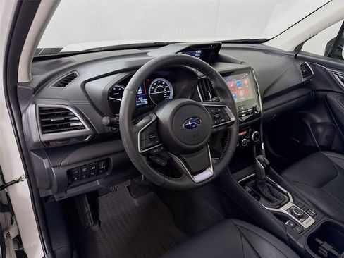 Used 2024 Subaru Forester Touring AWD/4WD image 16