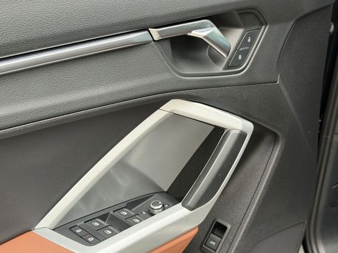 Used 2021 Audi Q3 2.0T Premium w/ Convenience Package image 23