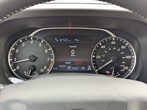 New 2026 Nissan Frontier SV w/ SV Convenience Package AWD/4WD image 18