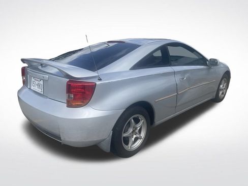 Used 2001 Toyota Celica GT w/ Upgrade Value Pkg FWD image 4