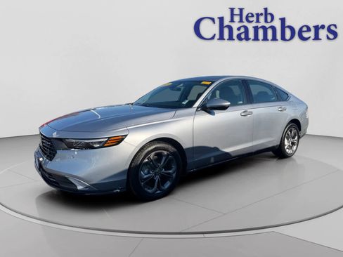 Used 2023 Honda Accord EX-L image 10