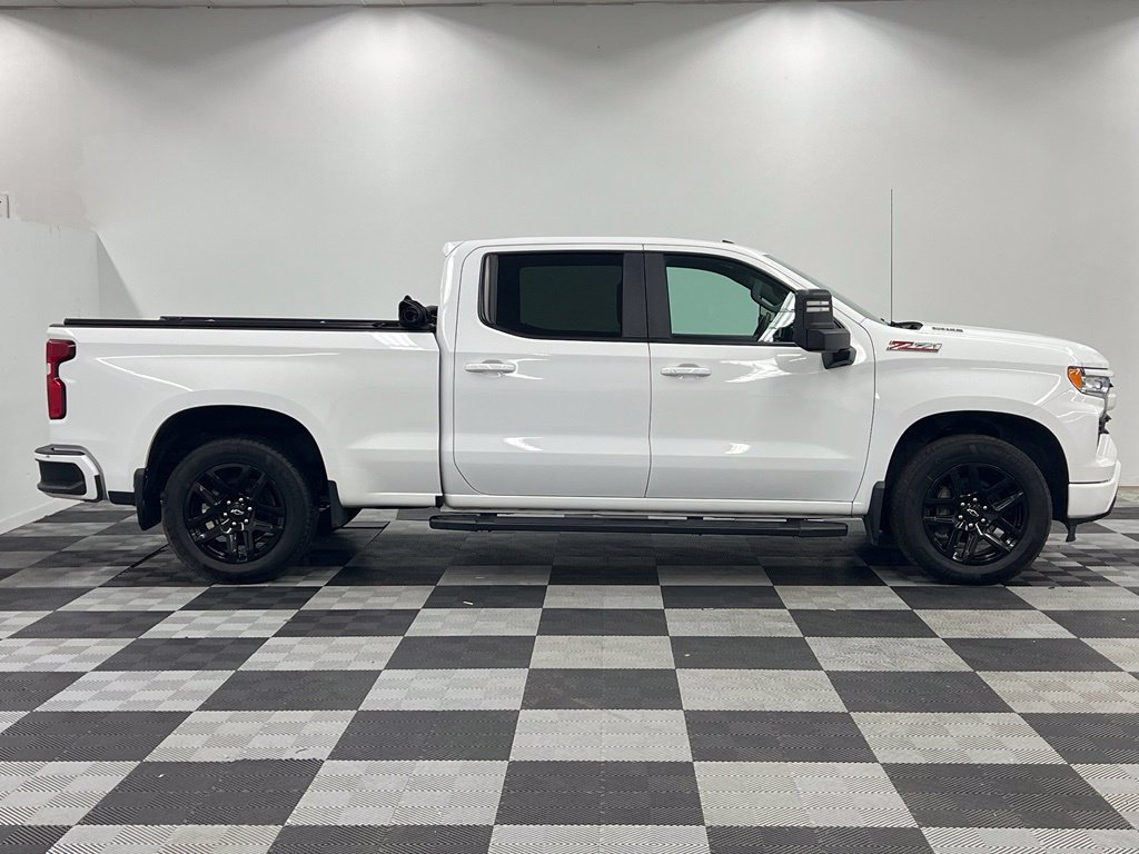 Used 2024 Chevrolet Silverado 1500 RST w/ Convenience Package II AWD/4WD image 9