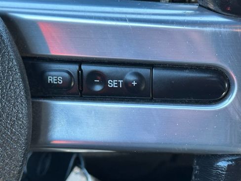 Used 2005 Ford Mustang GT image 27