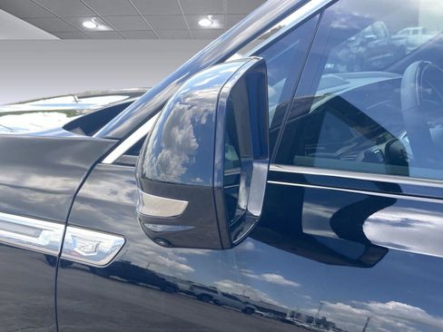 New 2026 Cadillac Escalade IQ Luxury 1 w/ LPO, Floor Liner Package AWD/4WD image 19