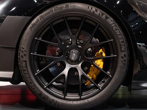 Used 2018 Porsche 911 GT2 RS RWD image 16
