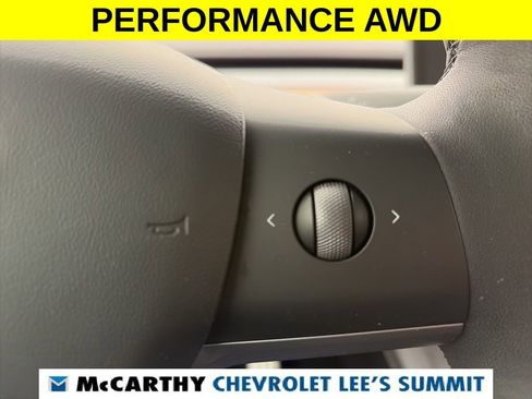 Used 2021 Tesla Model Y Performance image 19