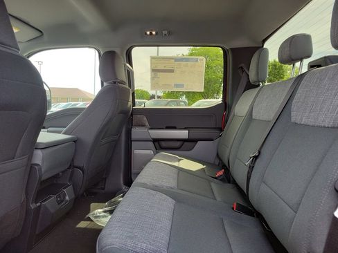 New 2026 Ford F250 XLT w/ XLT Premium Package AWD/4WD image 13