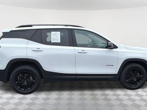 Used 2023 GMC Terrain AT4 AWD/4WD image 4