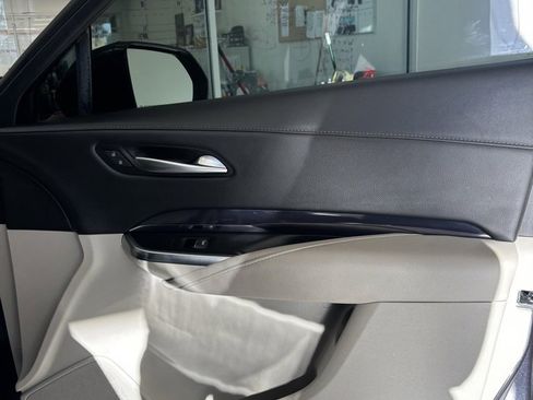 Certified 2022 Cadillac XT4 Luxury image 20