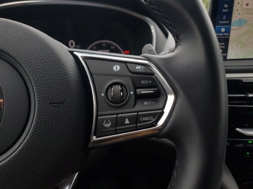 Certified 2026 Acura MDX w/ Technology Package FWD image 23