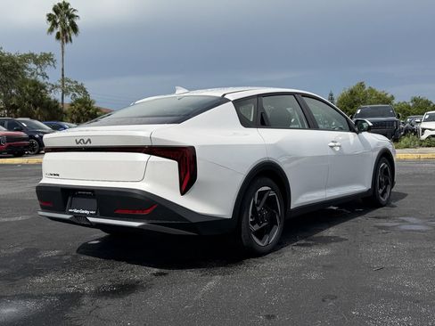 New 2026 Kia K4 EX FWD image 4